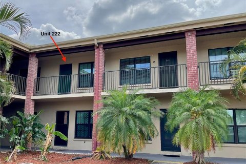 Condominio en venta en Saint Petersburg, Florida, 2 dormitorios, 96.15 m2 № 1666932 - foto 1