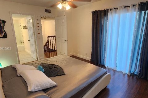 Townhouse in Cooper City, Florida 2 bedrooms, 117.43 sq.m. № 1920161 - photo 14