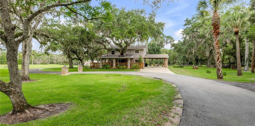 Villa ou maison à Oak Hill, Floride 4 chambres, 258.83 m2 № 2205212