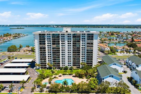 Copropriété à vendre à Clearwater, Floride: 2 chambres, 129.13 m2 № 2371458 - photo 3