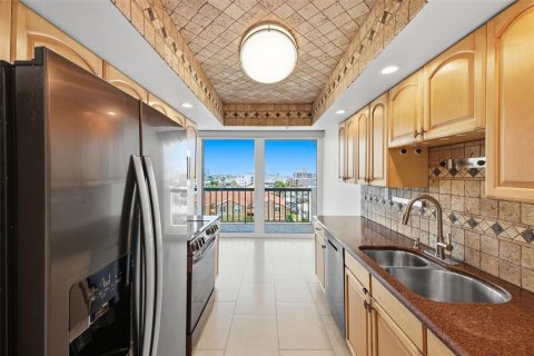 Copropriété à vendre à Clearwater, Floride: 2 chambres, 129.13 m2 № 2371458 - photo 17