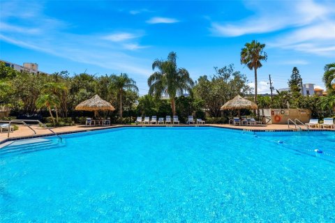 Copropriété à vendre à Clearwater, Floride: 2 chambres, 129.13 m2 № 2371458 - photo 30