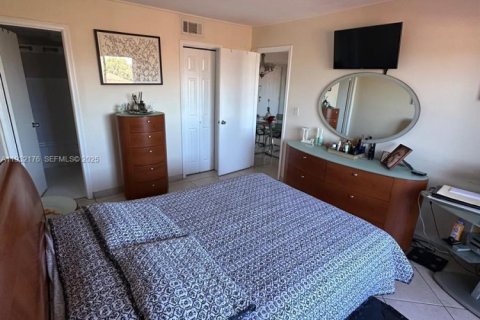 Снять в аренду кондоминиум в Хайалиа, Флорида 2 спальни, 102.66м2, № 1991754 - фото 13