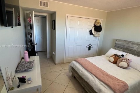 Снять в аренду кондоминиум в Хайалиа, Флорида 2 спальни, 102.66м2, № 1991754 - фото 20