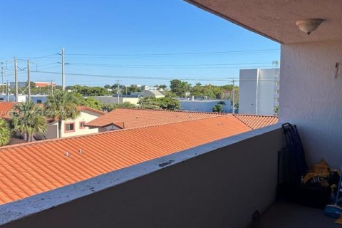 Снять в аренду кондоминиум в Хайалиа, Флорида 2 спальни, 102.66м2, № 1991754 - фото 11