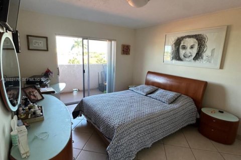 Снять в аренду кондоминиум в Хайалиа, Флорида 2 спальни, 102.66м2, № 1991754 - фото 15