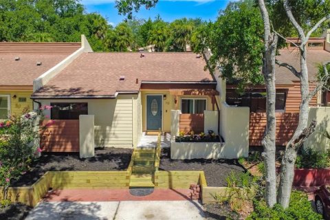 House in Altamonte Springs, Florida 3 bedrooms, 141.03 sq.m. № 2220890 - photo 7