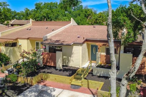 House in Altamonte Springs, Florida 3 bedrooms, 141.03 sq.m. № 2220890 - photo 6