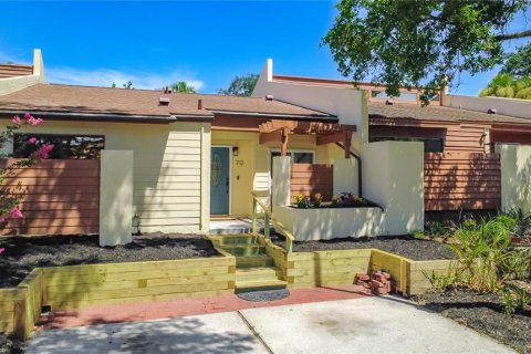House in Altamonte Springs, Florida 3 bedrooms, 141.03 sq.m. № 2220890 - photo 9