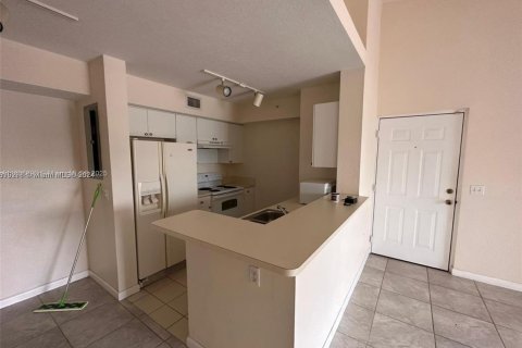 Condo in Homestead, Florida, 2 bedrooms  № 1752672 - photo 6