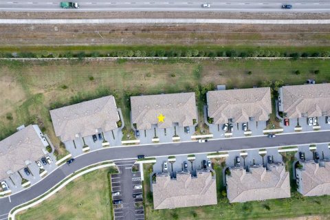 Townhouse in Fort Myers, Florida 3 bedrooms, 180.42 sq.m. № 1779021 - photo 8
