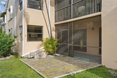 Condo in Homestead, Florida, 2 bedrooms  № 1692541 - photo 21