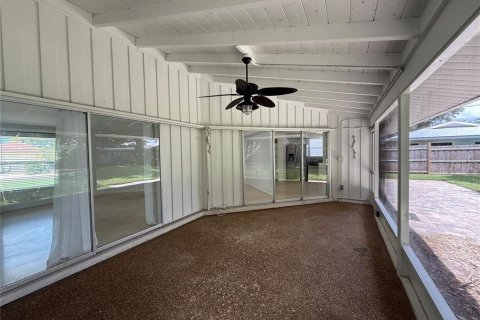 Villa ou maison à louer à Sarasota, Floride: 2 chambres, 119.47 m2 № 2384279 - photo 20