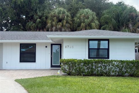 Villa ou maison à louer à Sarasota, Floride: 2 chambres, 119.47 m2 № 2384279 - photo 30