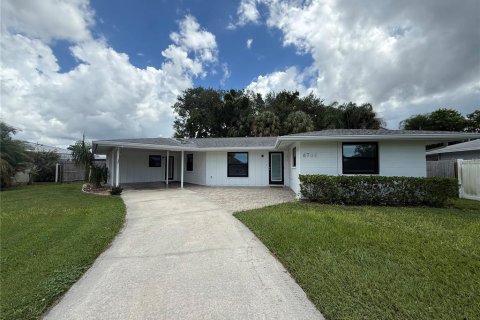 Villa ou maison à louer à Sarasota, Floride: 2 chambres, 119.47 m2 № 2384279 - photo 28