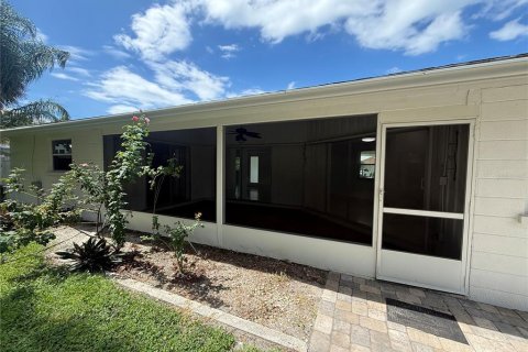Villa ou maison à louer à Sarasota, Floride: 2 chambres, 119.47 m2 № 2384279 - photo 25
