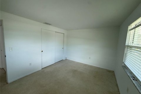 Villa ou maison à louer à Sarasota, Floride: 2 chambres, 119.47 m2 № 2384279 - photo 10