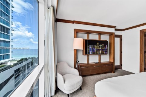Condominio en venta en Miami Beach, Florida, 2 dormitorios, 82.4 m2 № 2037931 - foto 11