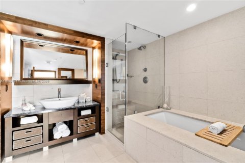 Condominio en venta en Miami Beach, Florida, 2 dormitorios, 82.4 m2 № 2037931 - foto 14