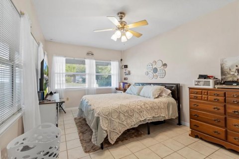 House in Beverly Hills, Florida 3 bedrooms, 134.52 sq.m. № 1588820 - photo 26