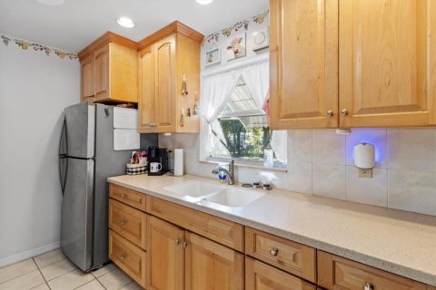 House in Beverly Hills, Florida 3 bedrooms, 134.52 sq.m. № 1588820 - photo 20