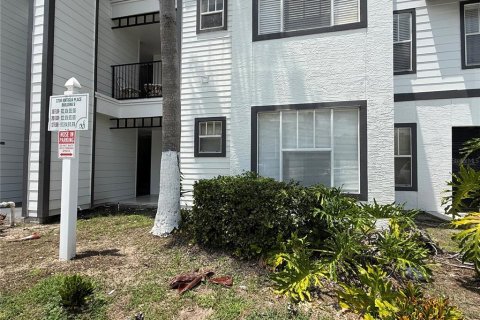 Condo in Kissimmee, Florida, 1 bedroom № 2277110