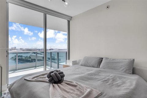 Copropriété à vendre à Miami, Floride: 3 chambres, 151.43 m2 № 1921645 - photo 14