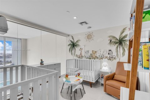 Copropriété à vendre à Miami, Floride: 3 chambres, 151.43 m2 № 1921645 - photo 8