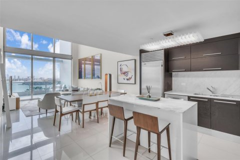 Copropriété à vendre à Miami, Floride: 3 chambres, 151.43 m2 № 1921645 - photo 13