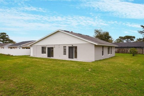 House in Kissimmee, Florida 4 bedrooms, 168.8 sq.m. № 1546177 - photo 26