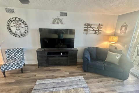 Condominio en alquiler en Hudson, Florida, 3 dormitorios, 145.21 m2 № 1512408 - foto 9