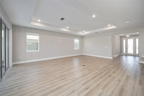 House in Ocala, Florida 2 bedrooms, 243.03 sq.m. № 1852477 - photo 15