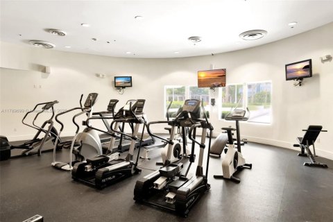 Condominio en alquiler en Miami Beach, Florida, 2 dormitorios, 162.58 m2 № 1646925 - foto 8