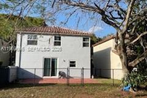 Casa en venta en Coral Springs, Florida, 3 dormitorios, 162.49 m2 № 2030889 - foto 20