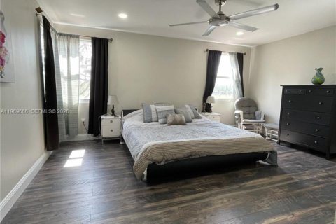 Casa en venta en Coral Springs, Florida, 3 dormitorios, 162.49 m2 № 2030889 - foto 13