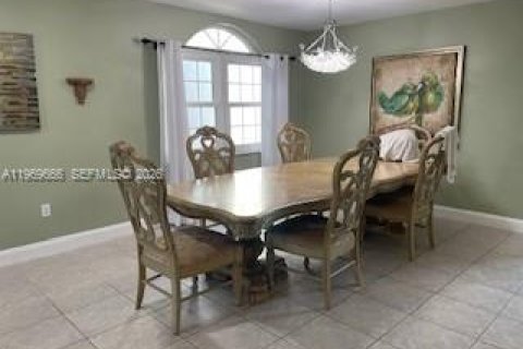 Casa en venta en Coral Springs, Florida, 3 dormitorios, 162.49 m2 № 2030889 - foto 11