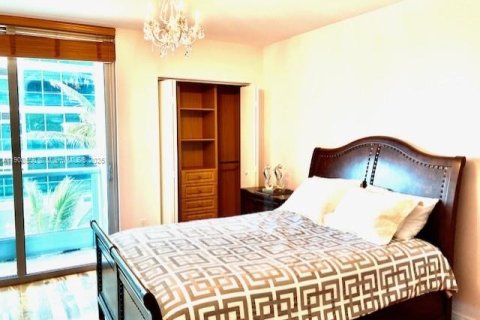 Copropriété à louer à Surfside, Floride: 3 chambres, 230.4 m2 № 1955067 - photo 26