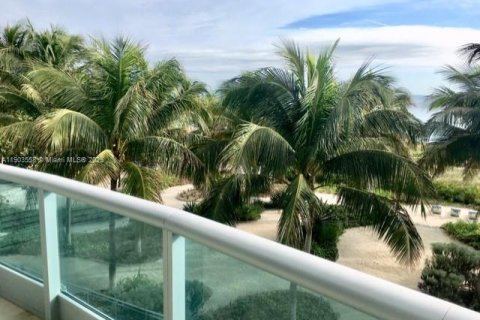 Copropriété à louer à Surfside, Floride: 3 chambres, 230.4 m2 № 1955067 - photo 9