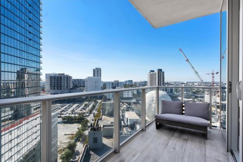 Condominio en venta en Miami, Florida, 3 dormitorios, 201.13 m2 № 2033034 - foto 29