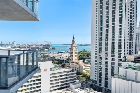 Condominio en venta en Miami, Florida, 3 dormitorios, 201.13 m2 № 2033034 - foto 12