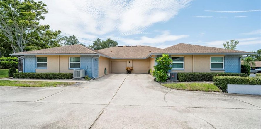 Condo in Dunedin, Florida, 2 bedrooms № 2318943