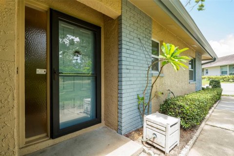Condo in Dunedin, Florida, 2 bedrooms № 2318943 - photo 6
