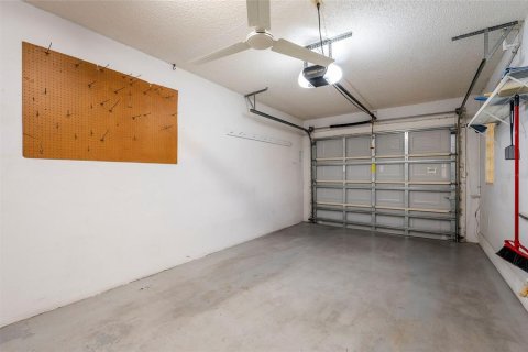 Condo in Dunedin, Florida, 2 bedrooms № 2318943 - photo 28