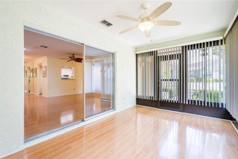 Condo in Dunedin, Florida, 2 bedrooms № 2318943 - photo 14
