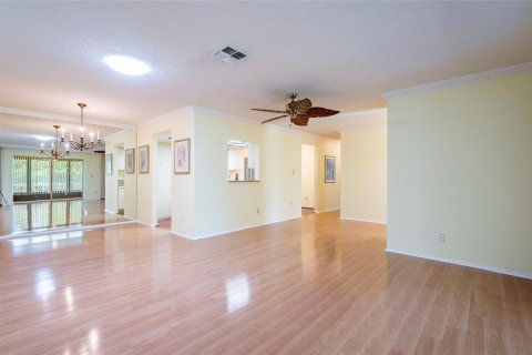 Condo in Dunedin, Florida, 2 bedrooms № 2318943 - photo 10