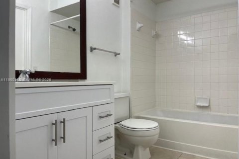 Copropriété à louer à Sunrise, Floride: 2 chambres, 98.94 m2 № 2005847 - photo 16