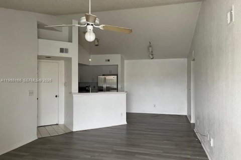 Condo à Sunrise, Floride, 2 chambres  № 2005847