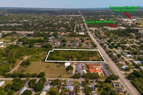 Immobilier commercial à vendre à St. Lucie, Floride № 2190702 - photo 3