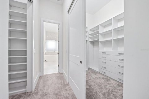 Купить виллу или дом в Апопка, Флорида 11 комнат, 245.45м2, № 2342028 - фото 26