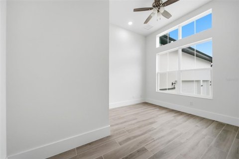 Купить виллу или дом в Апопка, Флорида 11 комнат, 245.45м2, № 2342028 - фото 5